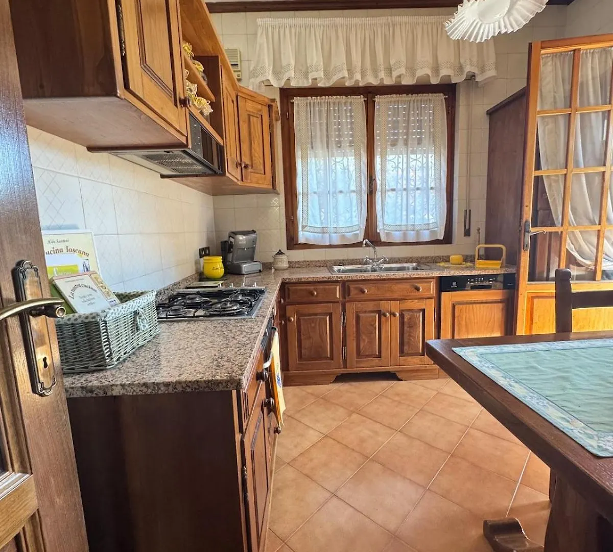 Mokys Apartment Lido di Camaiore